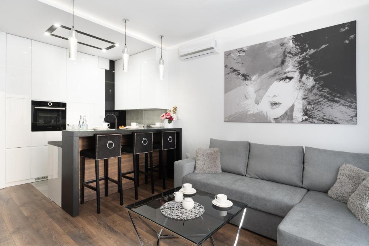 Crystal Luxury Apartments Rakowicka 20H Krakow Luaran gambar